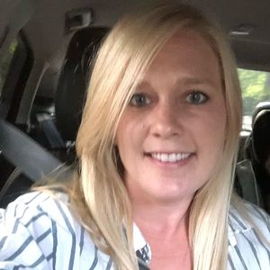 Meet your Posher, Katelyn